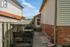 18 DRAPER CRESCENT | Barrie Ontario | Slide Image Fifteen