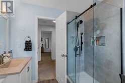 18 DRAPER CRESCENT | Barrie Ontario | Slide Image Nine