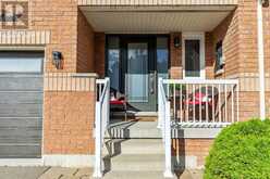 96 NIAGARA TRAIL | Halton Hills Ontario | Slide Image Three
