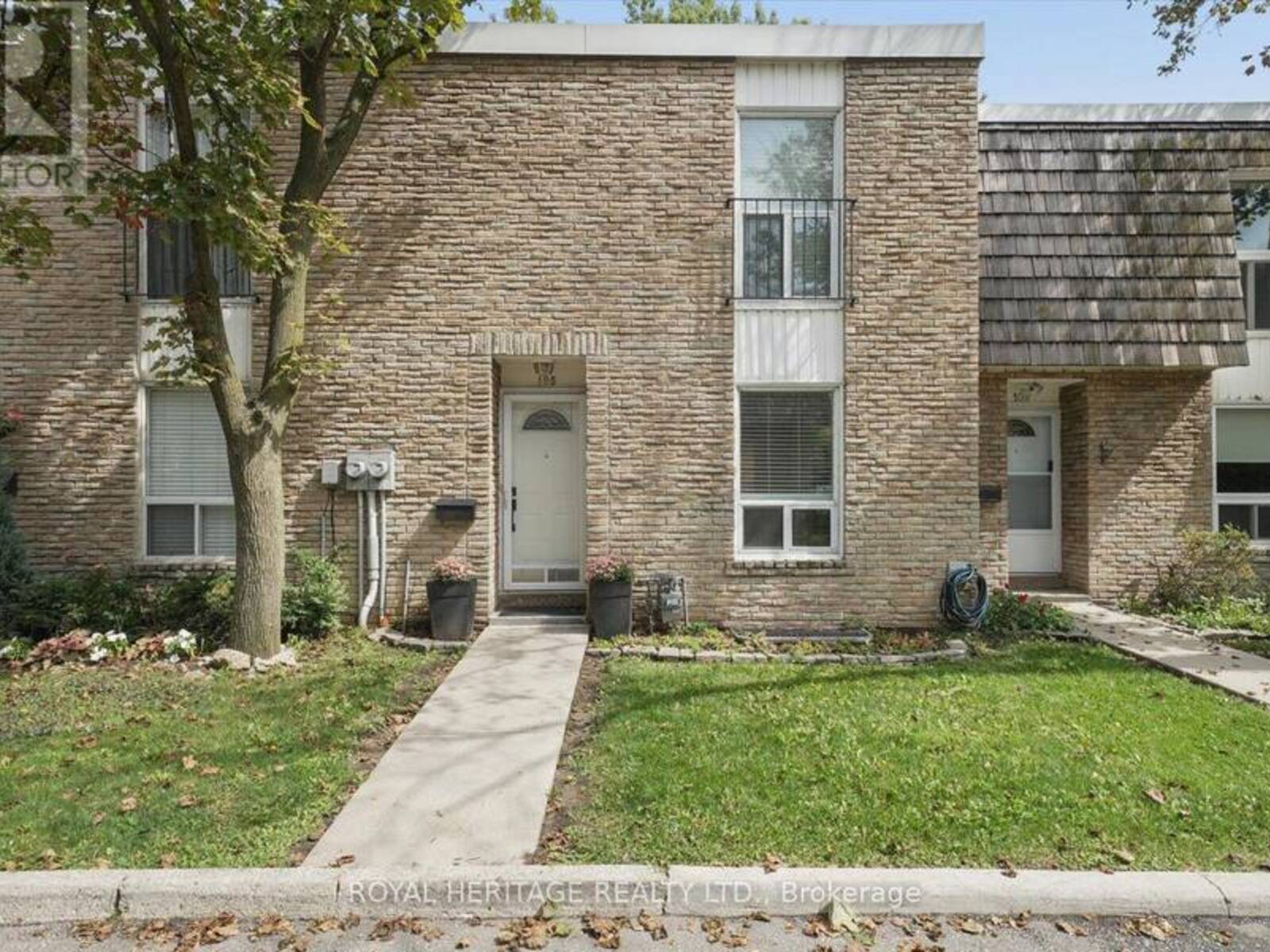 105 - 701 BURNHAMTHORPE ROAD, Toronto, Ontario M9C 2Z6