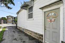 238 CHAMBERS AVENUE | Toronto Ontario | Slide Image Four