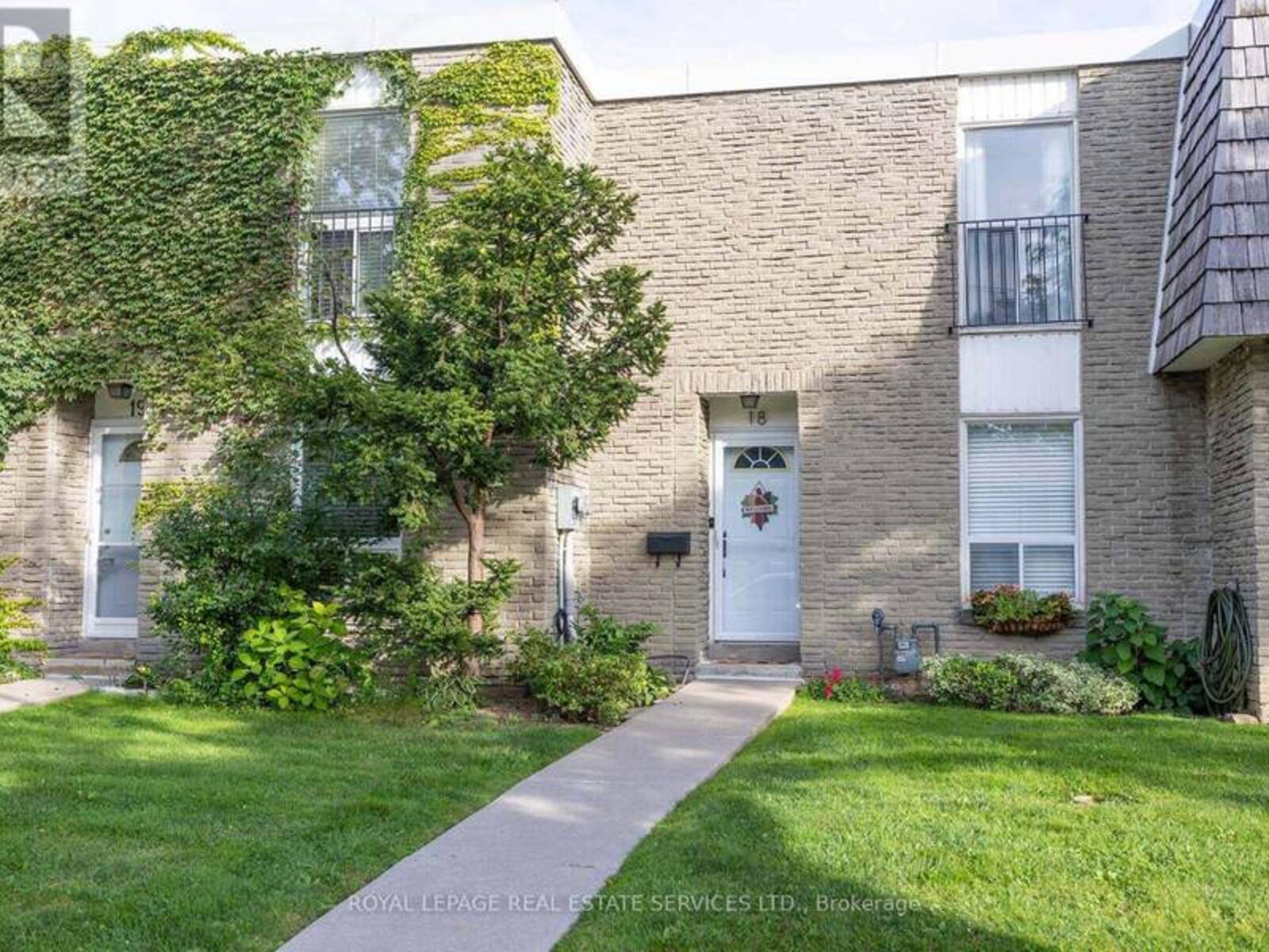 18 - 71 OLD BURNHAMTHORPE ROAD, Toronto, Ontario M9C 3J6
