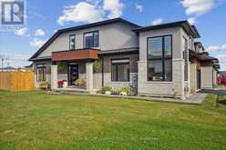 52 WELCH LANE | Hamilton Ontario | Slide Image One