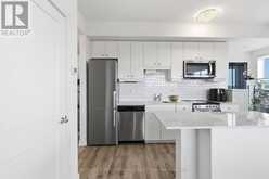 514 - 247 NORTHFIELD DRIVE E | Waterloo Ontario | Slide Image Three