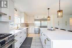 4 CHESLOCK CRESCENT | Warminster Ontario | Slide Image Ten