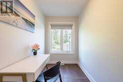 4 CHESLOCK CRESCENT | Warminster Ontario | Slide Image Seventeen