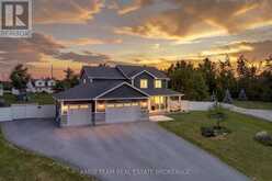 4 CHESLOCK CRESCENT | Warminster Ontario | Slide Image Two
