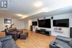 4 CHESLOCK CRESCENT | Warminster Ontario | Slide Image Thirty-two
