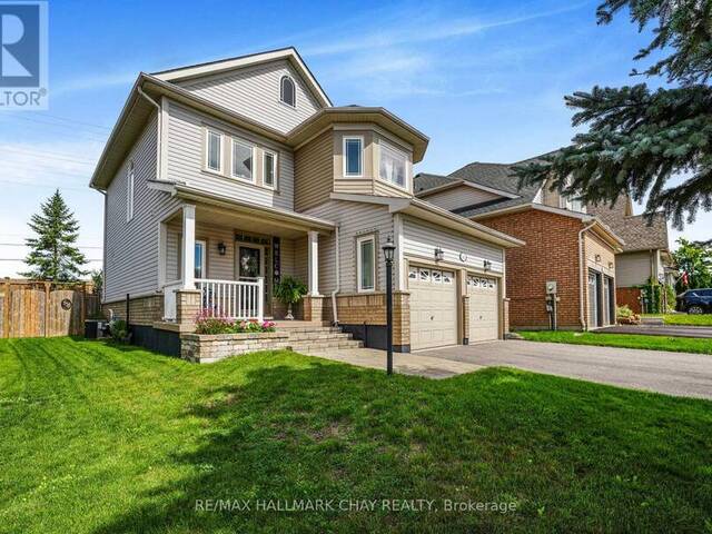 14 STRATHMORE PLACE Barrie Ontario, L4N 0K1 - 3 Bedrooms Home For Sale