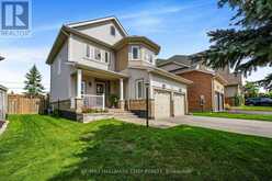 14 STRATHMORE PLACE | Barrie Ontario | Slide Image Two