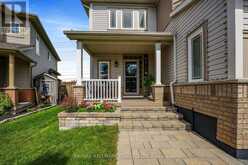 14 STRATHMORE PLACE | Barrie Ontario | Slide Image Three