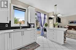14 STRATHMORE PLACE | Barrie Ontario | Slide Image Nine