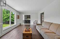 1170 GILES GATE | Oakville Ontario | Slide Image Nineteen