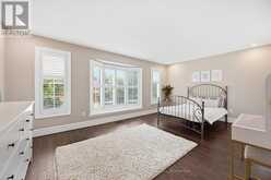 1170 GILES GATE | Oakville Ontario | Slide Image Thirty-seven
