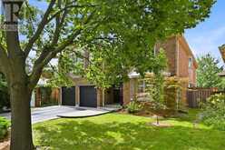 1170 GILES GATE | Oakville Ontario | Slide Image Four
