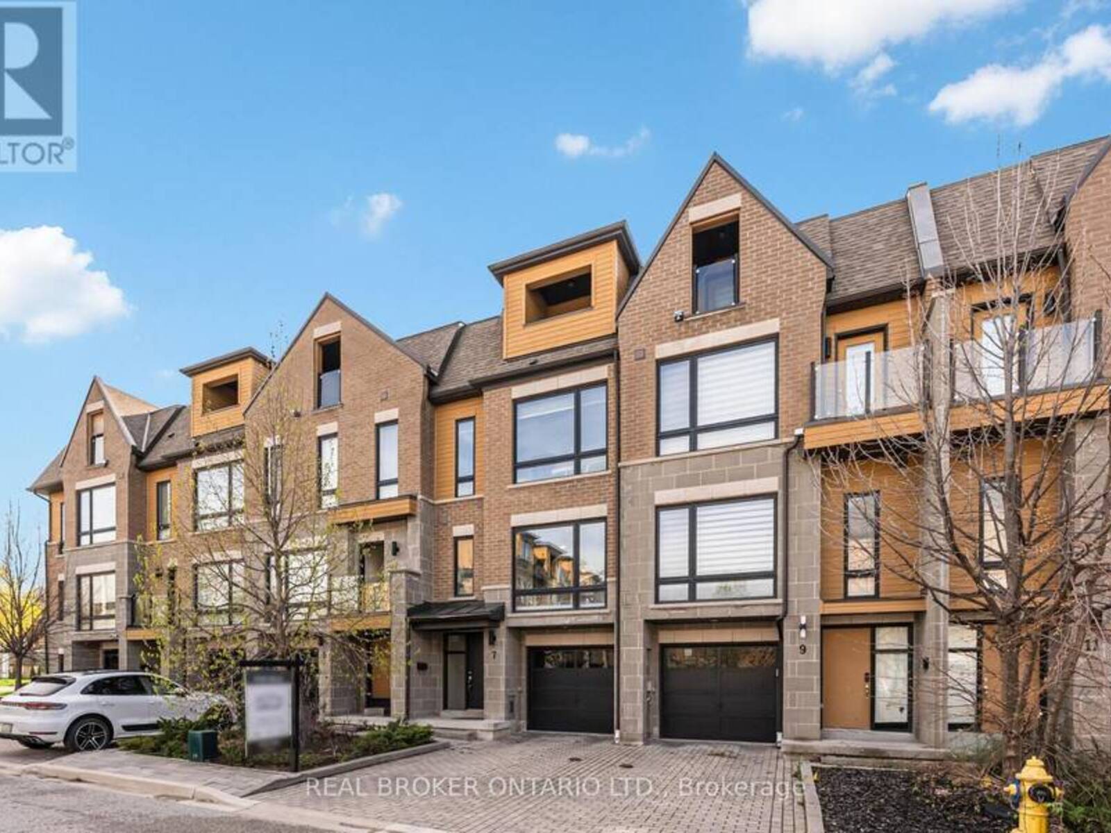 7 KENNETH WOOD CRESCENT, Toronto, Ontario M2N 0K3