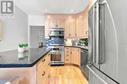 334 ALBANY AVENUE | Toronto Ontario | Slide Image Thirteen