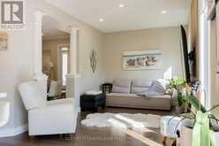 53 AULT CRESCENT | Whitby Ontario | Slide Image Nine