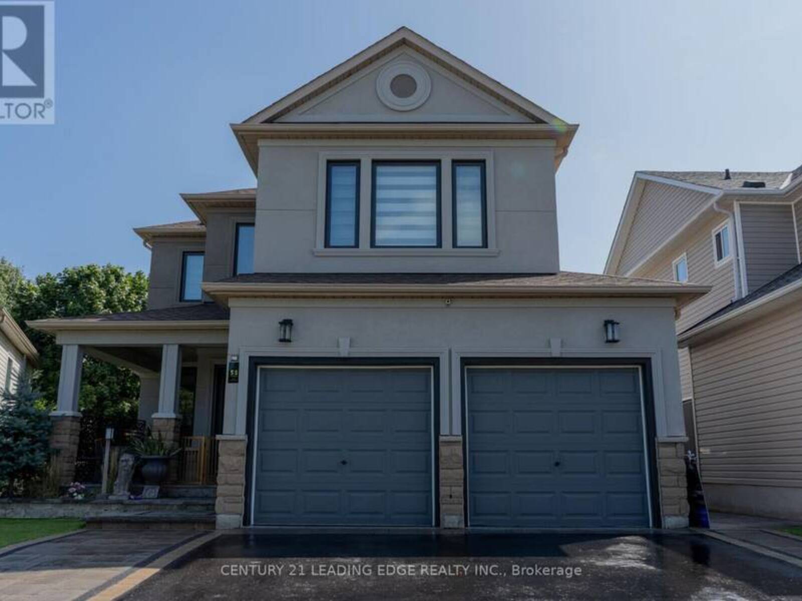 53 AULT CRESCENT, Whitby, Ontario L1M 2G7