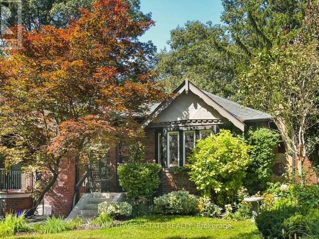 64 WILDWOOD CRESCENT Toronto Ontario, M4L 2K7 - 3 Bedrooms Home For Sale