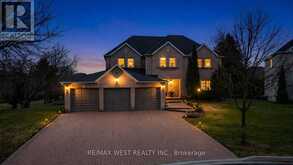 93 FERN VALLEY CRESCENT | Richmond Hill Ontario | Slide Image One