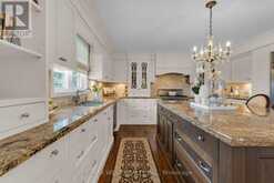 93 FERN VALLEY CRESCENT | Richmond Hill Ontario | Slide Image Eight