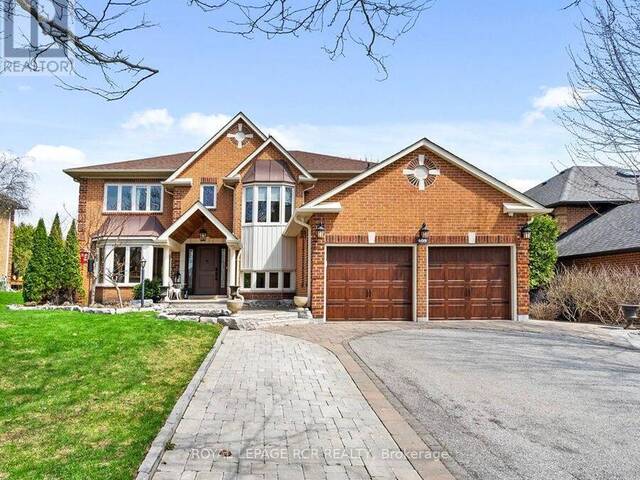 409 ALEX DONER DRIVE Newmarket Ontario, L3X 1C6 - 5 Bedrooms Home For Sale