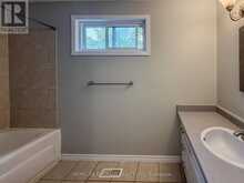 131 CUNDLES ROAD E | Barrie Ontario | Slide Image Eighteen