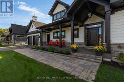 7 CLYDESDALE COURT | Coldwater Ontario | Slide Image Two