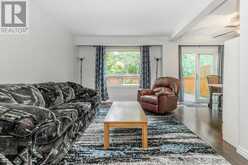 49 BURNS CIRCLE | Barrie Ontario | Slide Image Four