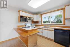 185 EUSTON ROAD | Burlington Ontario | Slide Image Ten