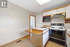 185 EUSTON ROAD | Burlington Ontario | Slide Image Eleven