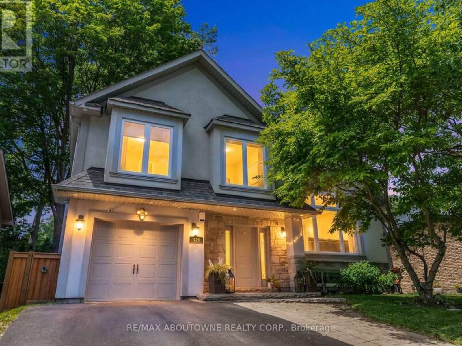 428 BROOKMILL ROAD, Oakville, Ontario L6J 5K5