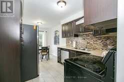 90 WHITE TAIL CRESCENT | Brampton Ontario | Slide Image Fourteen