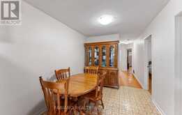 549 GLADSTONE AVENUE | Toronto Ontario | Slide Image Twelve