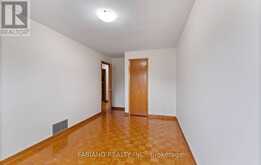 549 GLADSTONE AVENUE | Toronto Ontario | Slide Image Thirty