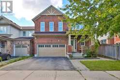 1819 MISTHOLLOW DRIVE | Pickering Ontario | Slide Image Two