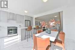 34 CAROLE BELL WAY | Markham Ontario | Slide Image Eight