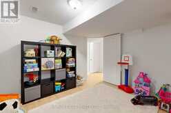 8 HAMMERSLY BOULEVARD | Markham Ontario | Slide Image Forty-two