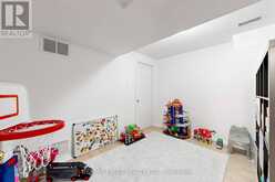 8 HAMMERSLY BOULEVARD | Markham Ontario | Slide Image Forty-four
