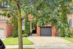 8 HAMMERSLY BOULEVARD | Markham Ontario | Slide Image Four