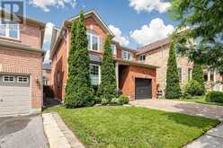 8 HAMMERSLY BOULEVARD | Markham Ontario | Slide Image Five
