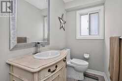 24 STONEYBROOK CRESCENT | Barrie Ontario | Slide Image Sixteen
