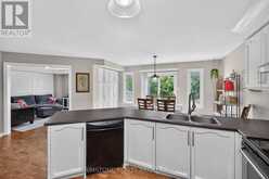 24 STONEYBROOK CRESCENT | Barrie Ontario | Slide Image Nine