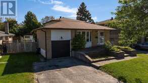 46 COLLEGE CRESCENT | Barrie Ontario | Slide Image One
