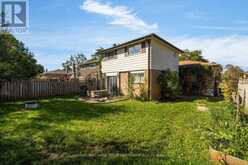 46 COLLEGE CRESCENT | Barrie Ontario | Slide Image Four