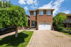 55 DEERPARK CRESCENT | Brampton Ontario | Slide Image One