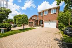55 DEERPARK CRESCENT | Brampton Ontario | Slide Image Four