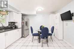 55 DEERPARK CRESCENT | Brampton Ontario | Slide Image Eight
