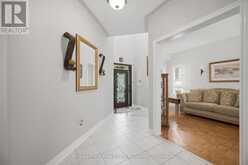 2 OLDE TOWN ROAD | Brampton Ontario | Slide Image Ten